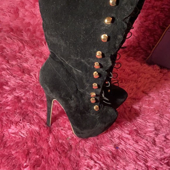 Over the knee boots with front elastic straps - Picture 4 of 6